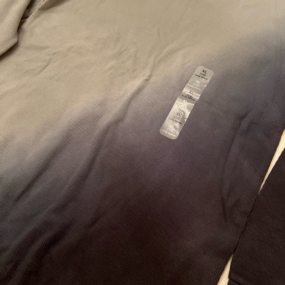 Gap Boys NWT NEW Long Sleeve Waffle Tee Cotton Gray - Picture 3 of 6